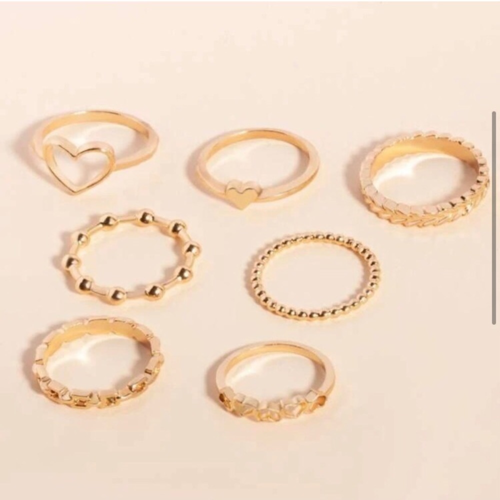 Gold heart ring set - Picture 3 of 4